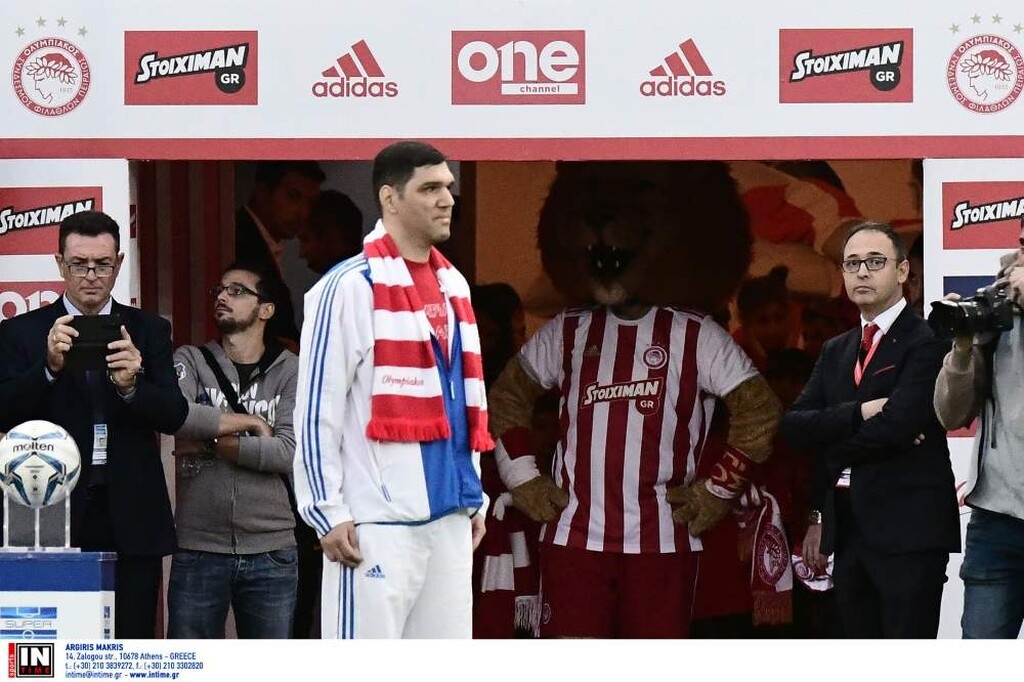 Ολυμπιακός-Ατρόμητος: H στιγμή που ανατρίχιασε το Καραϊσκάκη (photos&photos)