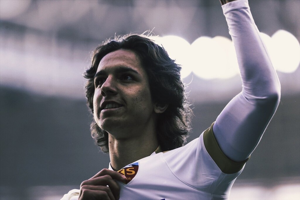 Ένας 15χρονος έγραψε ιστορία στην Τουρκία (video+photos)