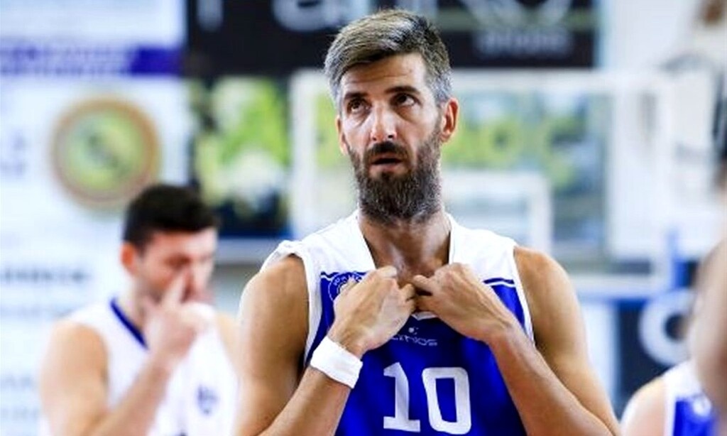 Αυτή η ατάκα έφερε και την... έκρηξη του έμπειρου μπασκετμπολίστα, ο οποίος απάντησε σε έντονο τόνο μέσω Facebook.