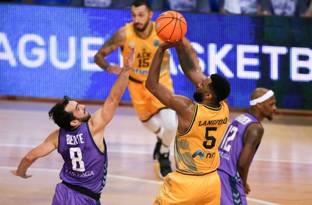 ΑΕΚ – Μπούργος 74-66: «Καθάρισε» με… 30άρη Λάνγκφορντ (video+photos)