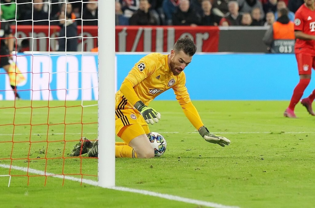 Ολυμπιακός: Στα πόδια του Σα η Premier League