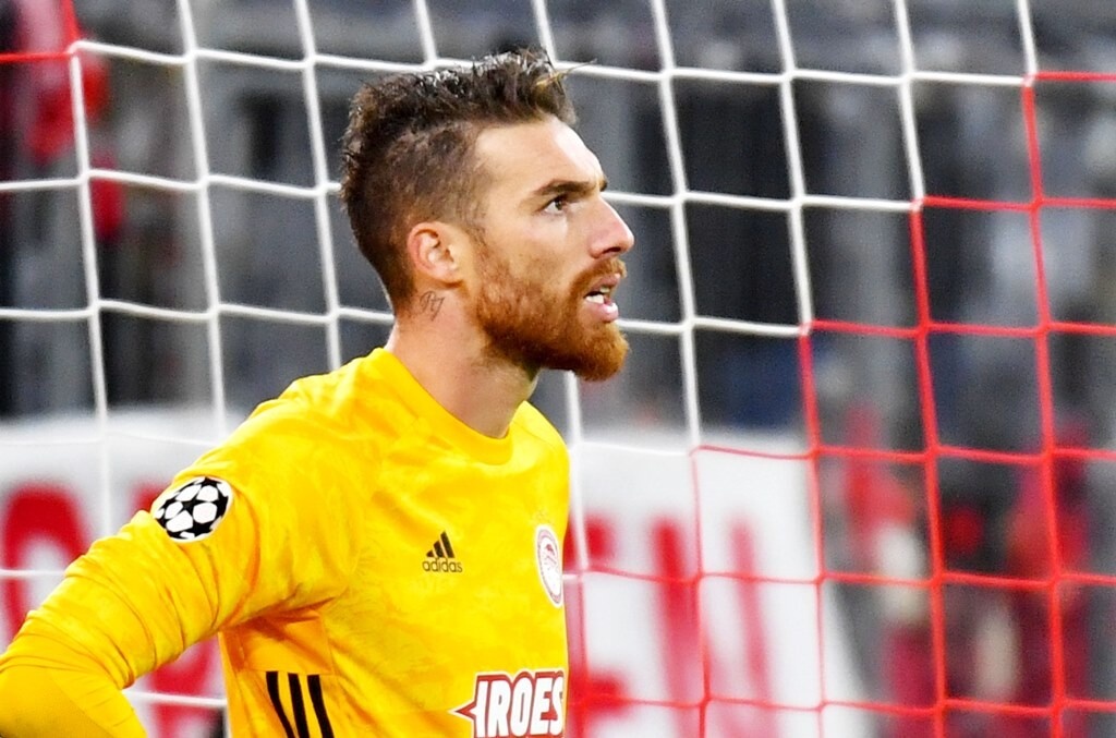 Ολυμπιακός: Στα πόδια του Σα η Premier League