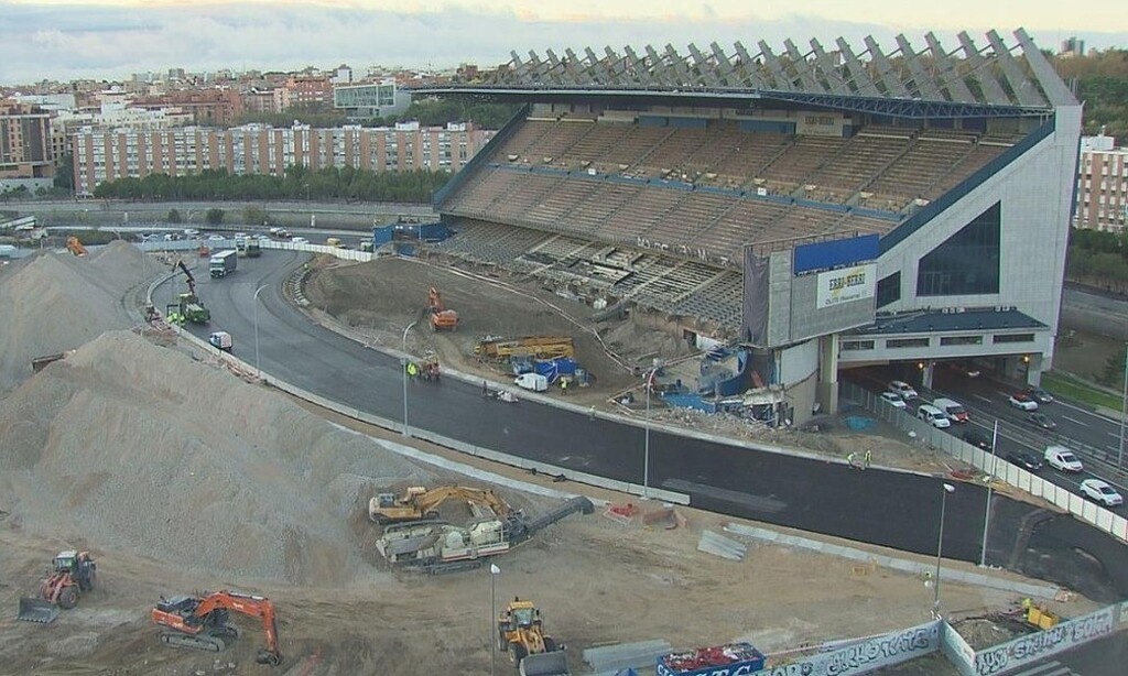 Το γήπεδο που έγινε... δρόμος (photos+video)