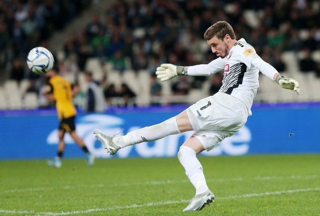 Σε ό,τι αφορά τις απαιτήσεις των “κιτρινόμαυρων”, φτάνουν στα 7-8 εκατ. ευρώ, ωστόσο φαντάζει δεδομένο πως θα μπορούσε να γίνει κουβέντα και με λιγότερα χρήματα