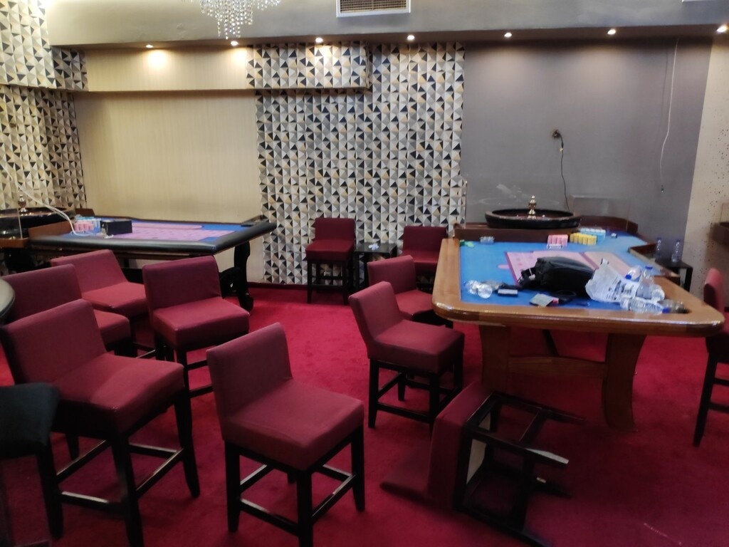 Tεράστια επιτυχία της αστυνομίας - 87 συλλήψεις για παράνομο τζόγο στην Αθήνα