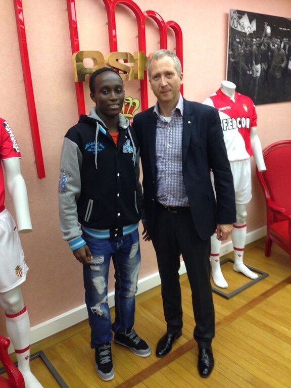 Ο Γκανέζος... Μπαπέ που κάνει θραύση στη Γ' Εθνική (photos&video)