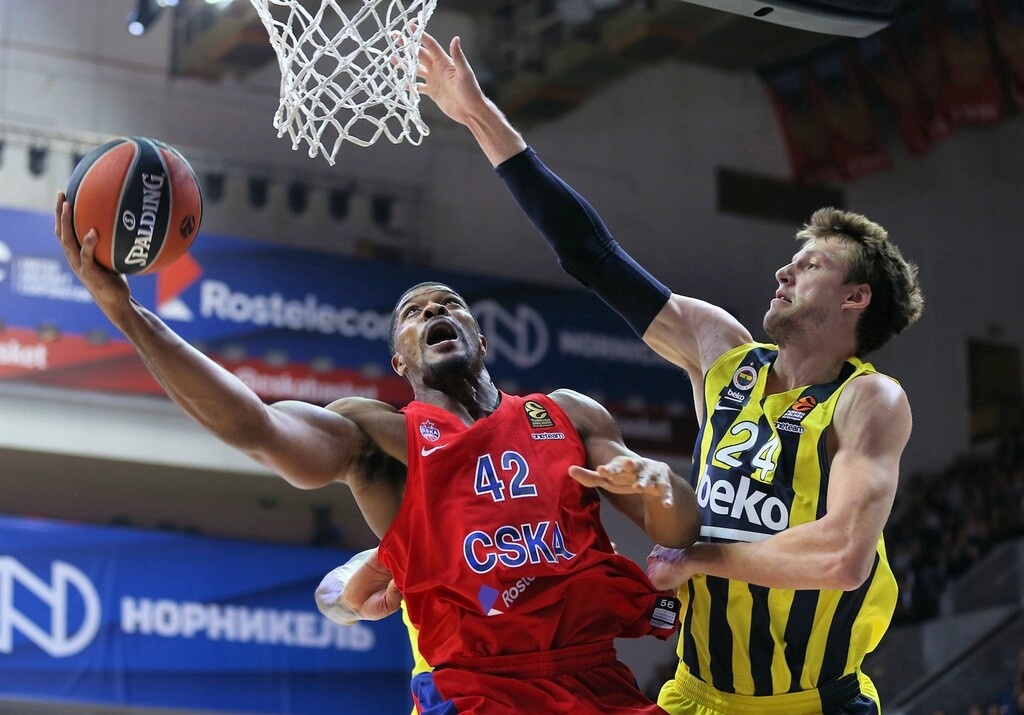 ΤΣΣΚΑ Μόσχας-Φενέρμπαχτσε 88-70: Έκανε «περίπατο» και τη βύθισε ακόμα περισσότερο (photos)