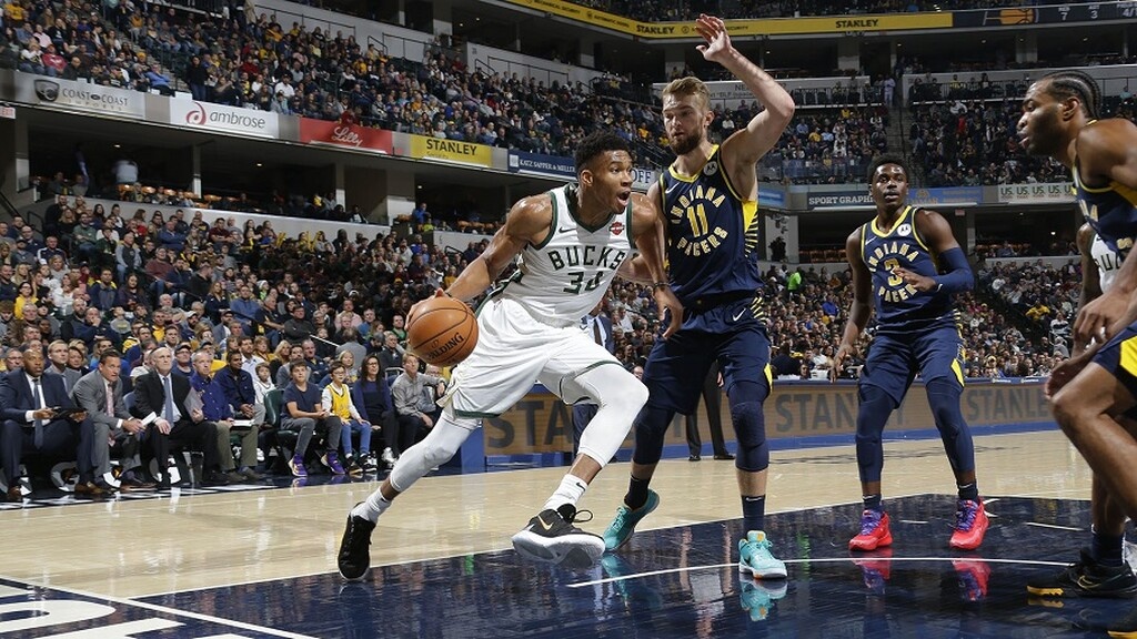 NBA: Το νέο σόου του Γιάννη Αντετοκούνμπο (video+photos)