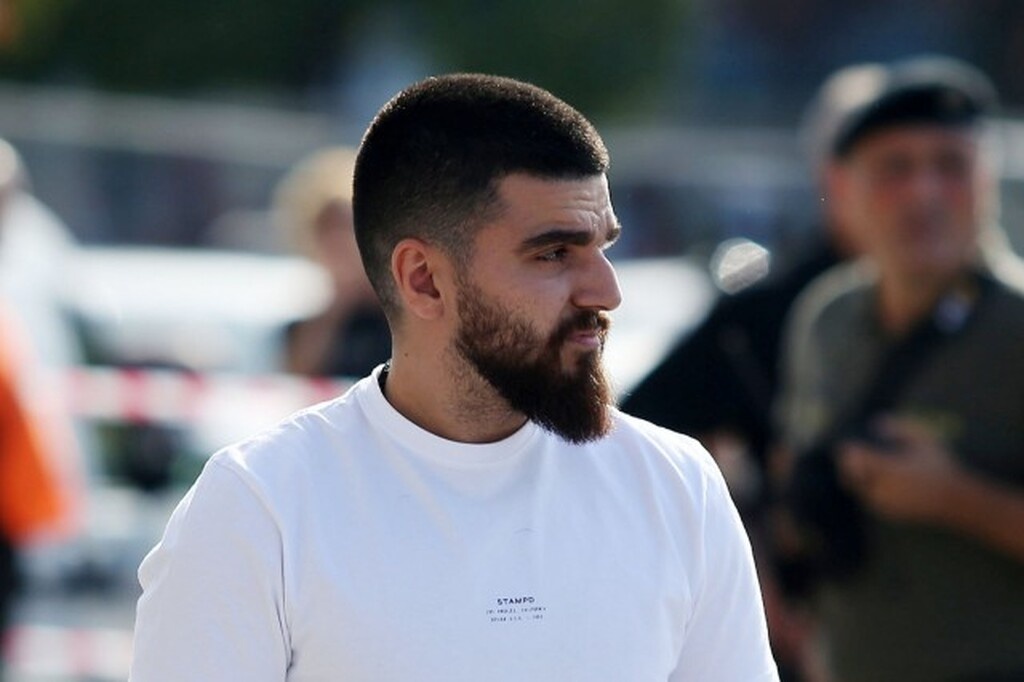 Μετά το μπλοκάρισμα του Υφυπουργού Αθλητισμού, ο γιος του Ιβάν Σαββίδη και μέλος του ΔΣ του ΠΑΟΚ… απασφάλισε μέσω Instagram, με επιθέσεις για τον Αυγενάκη.