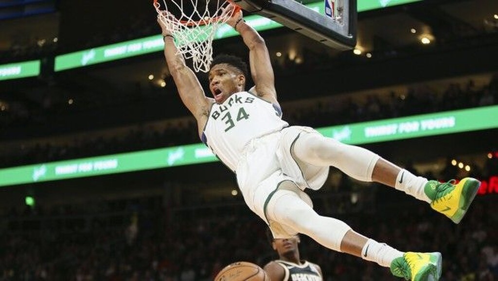 NBA: Η απίθανη εμφάνιση του Αντετοκούνμπο (videos+photos)