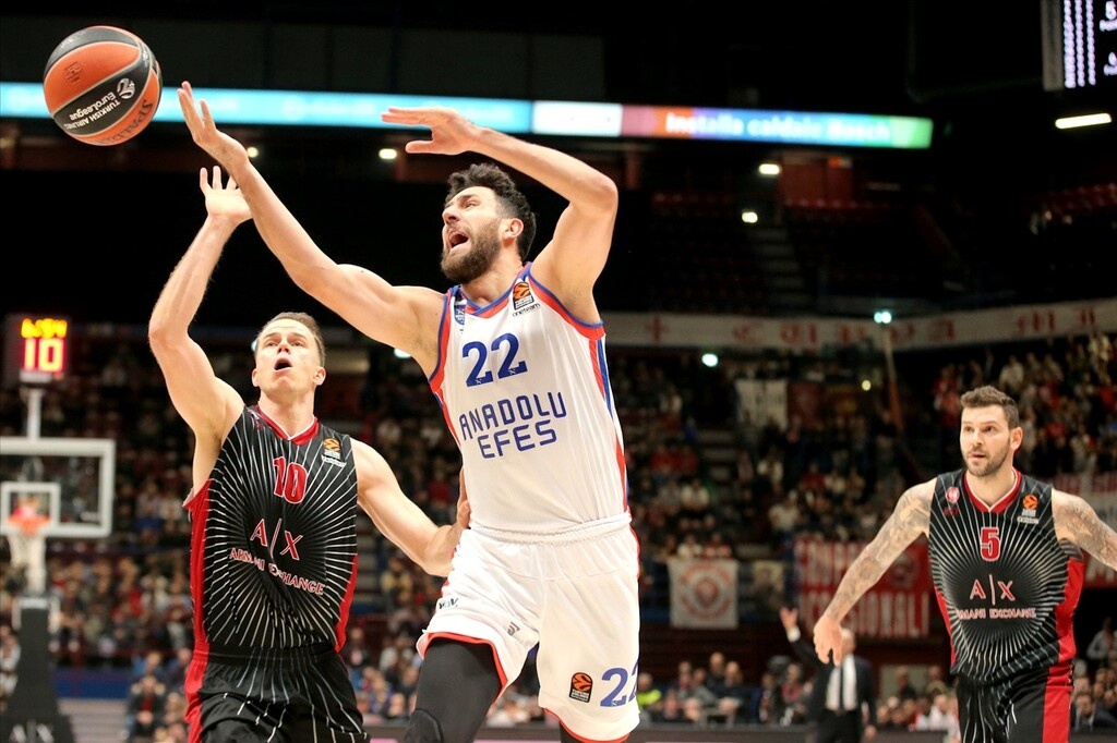Αρμάνι-Αναντολού Εφές 76-81: Άλωσε το Μιλάνο και πάτησε κορυφή (photos)