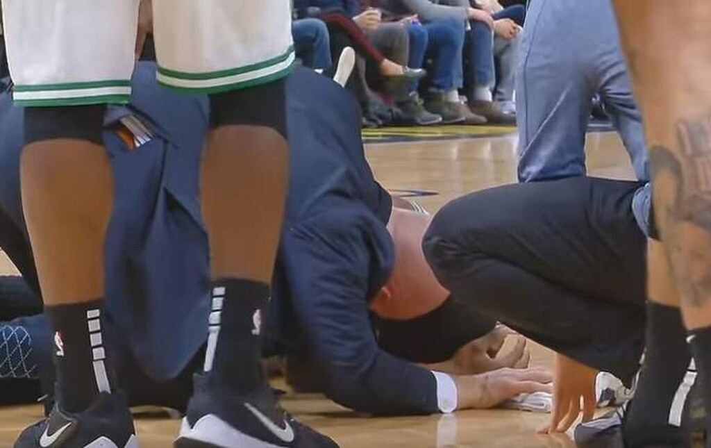 Σοκαριστικός τραυματισμός στο NBA: «Πάγωσαν» με Κέμπα Γουόκερ! (photos&videos)