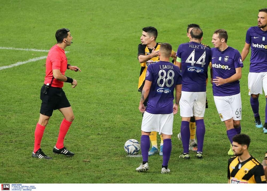 Ξέσπασμα-βόμβα από Ροζ για Ευαγγέλλου στο ΑΕΚ-Άρης: «Πόσα πήρες για το... πέναλτι»!