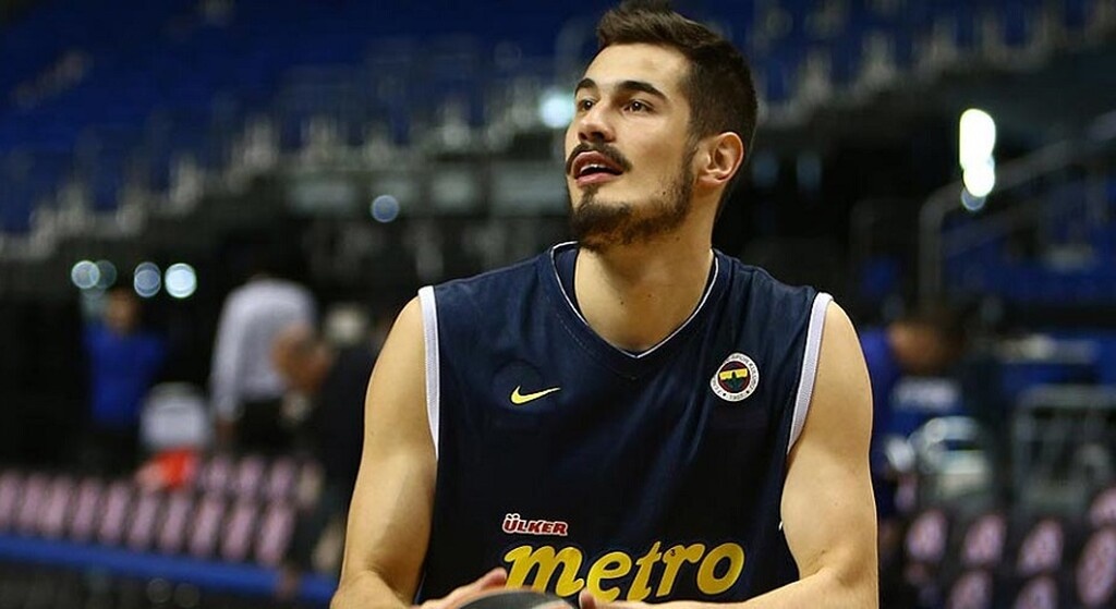 Φενέρμπαχτσε: Κάταγμα στην μύτη ο Κάλινιτς