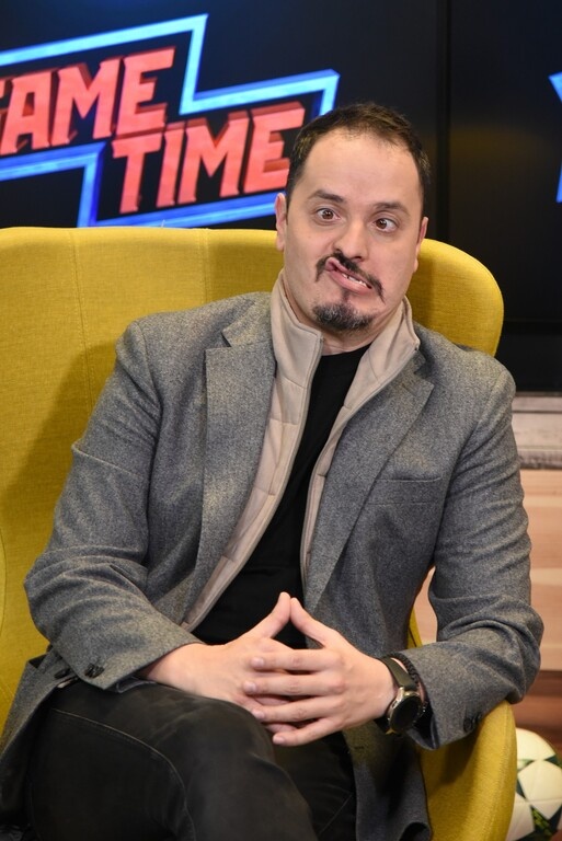 Ξεκαρδιστικός Αλέξανδρος Τσουβέλας στο Game Time του ΟΠΑΠ