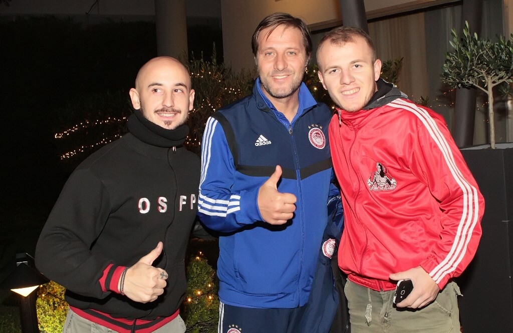 Ολυμπιακός: Θερμή υποδοχή στο Αγρίνιο (photos)