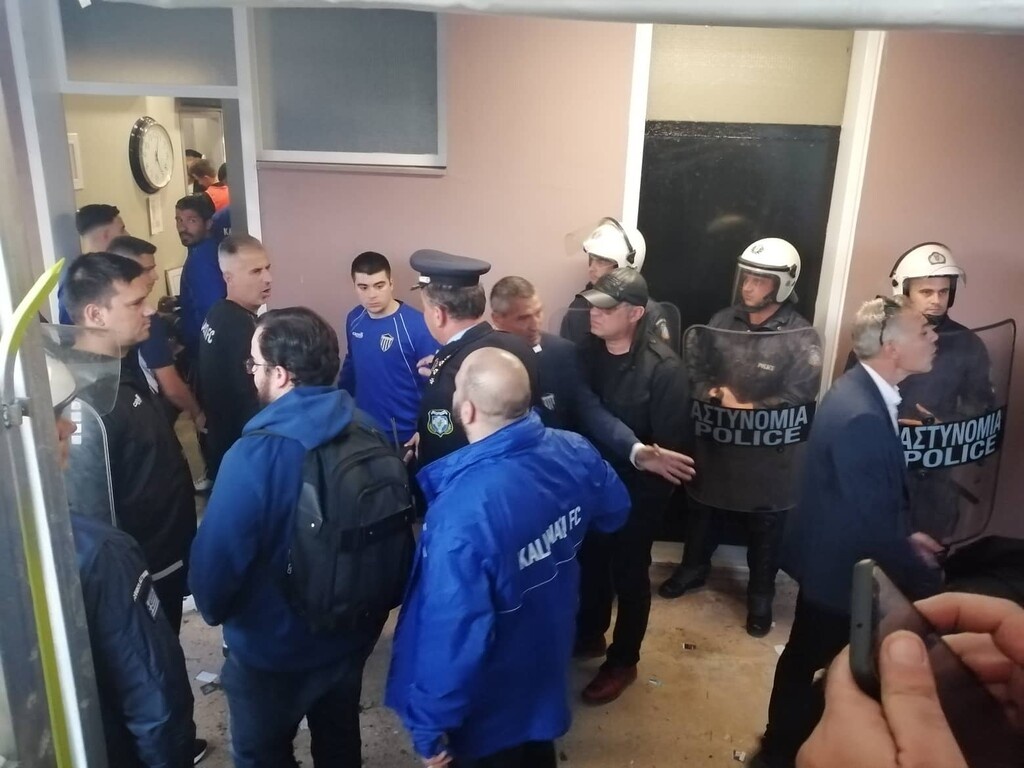 Χαμός στο Καλαμάτα-Τρίκαλα: Ένταση και... καθίσματα! (photos+video)