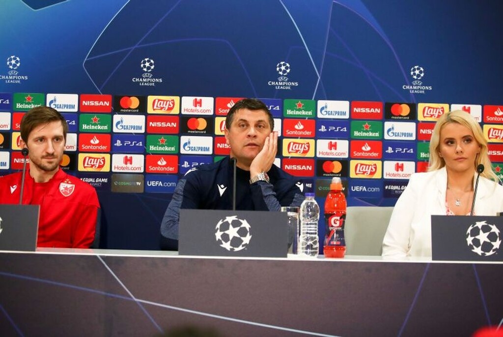 Η ξανθιά μεταφράστρια των Σέρβων έκανε τη... διαφορά στη συνέντευξη των Μιλόγεβιτς και Μάριν.