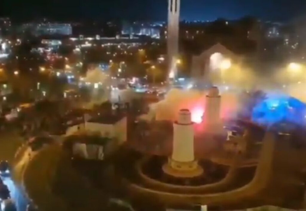 Χάος και ξύλο στο Παρίσι με Γάλλους και οπαδούς της Γαλατάσαραϊ (videos+photos)