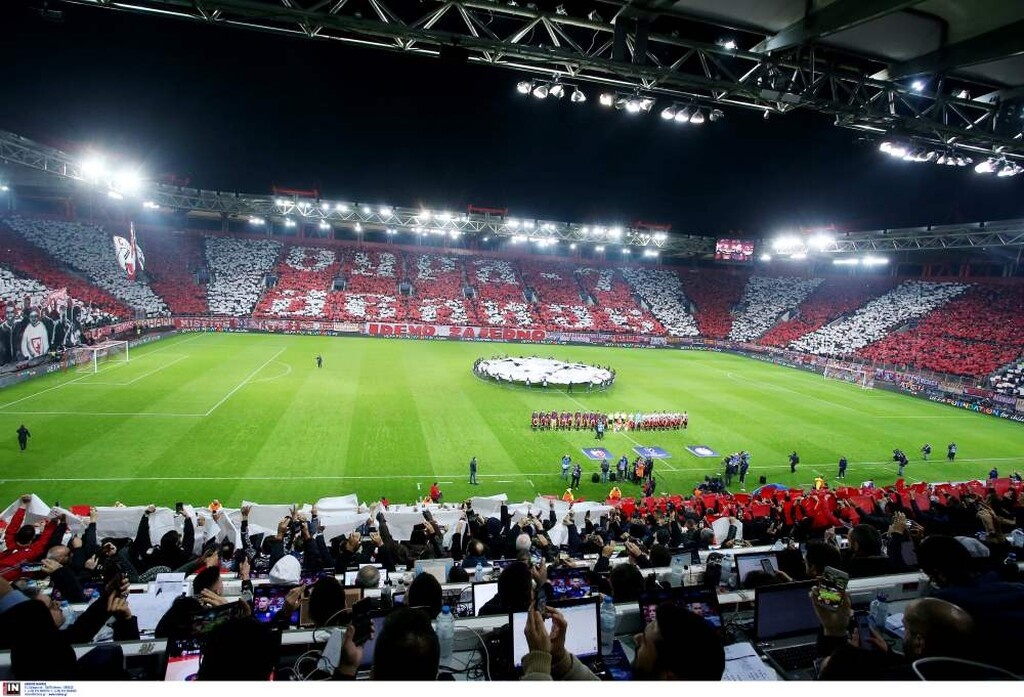 Ολυμπιακός-Ερυθρός Αστέρας: Το τρομερό κορεό στο «καυτό» Καραϊσκάκη (photos&video)