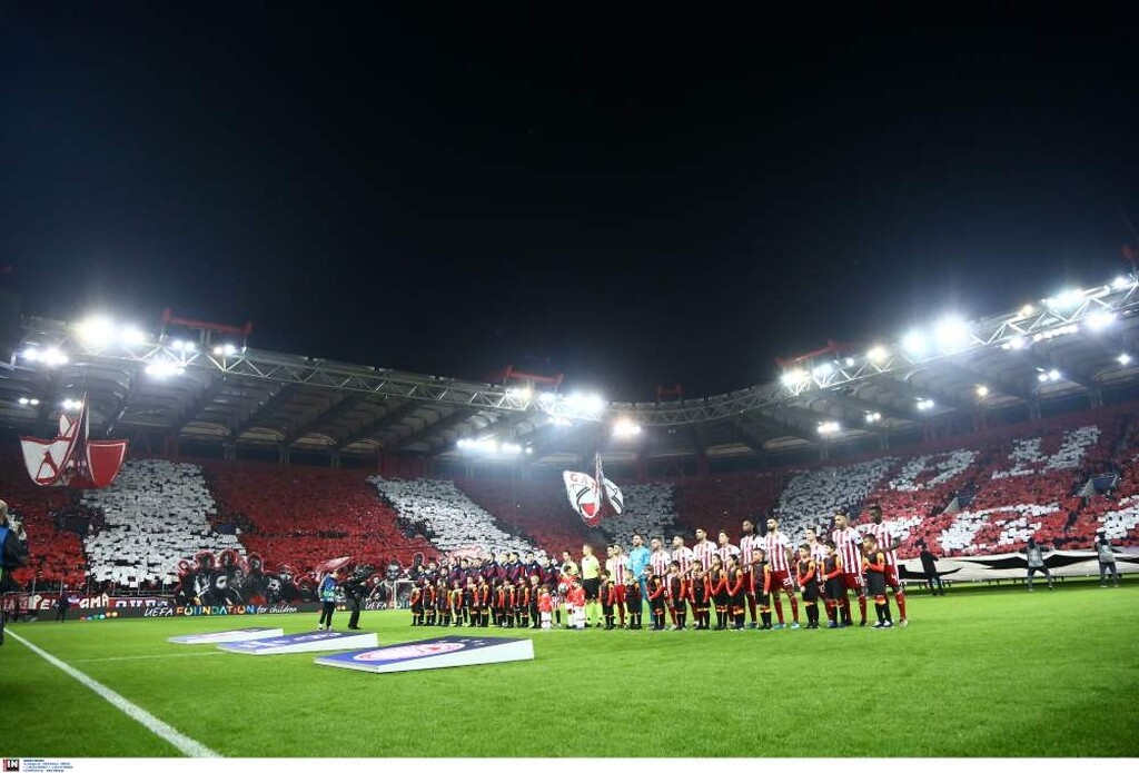 Ολυμπιακός-Ερυθρός Αστέρας: Το τρομερό κορεό στο «καυτό» Καραϊσκάκη (photos&video)