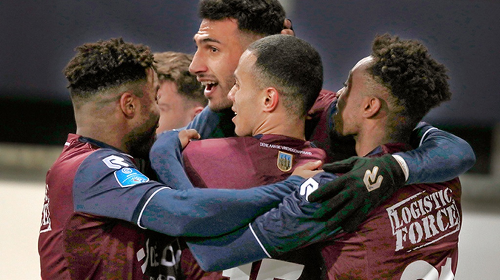 Νίκη για Βίλεμ με γκολ Παυλίδη (video)