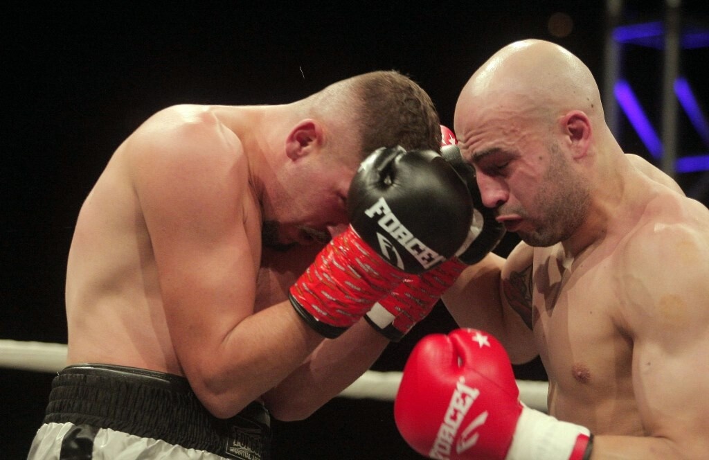 Στο Premium Boxing Event ο Ιβάν Σαββίδης και πολλά στελέχη του ΠΑΟΚ (photos)