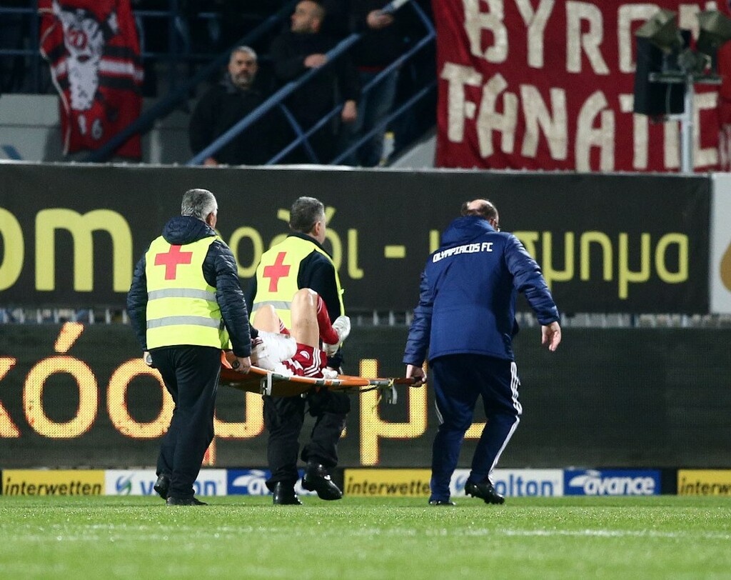 Αστέρας Τρίπολης-Ολυμπιακός: Δολοφονικό τάκλιν Πασαλίδη και νοκ άουτ ο Γκιγιέρμε (photos+video)