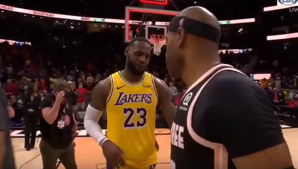 NBA: Θρυλική αγκαλία... από Κάρτερ-Λεμπρόν! (photos+video)