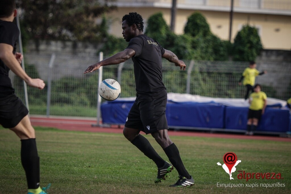 Μεγάλη φιλανθρωπική κίνηση από τον ΠΑΣ Πρέβεζας (photos)