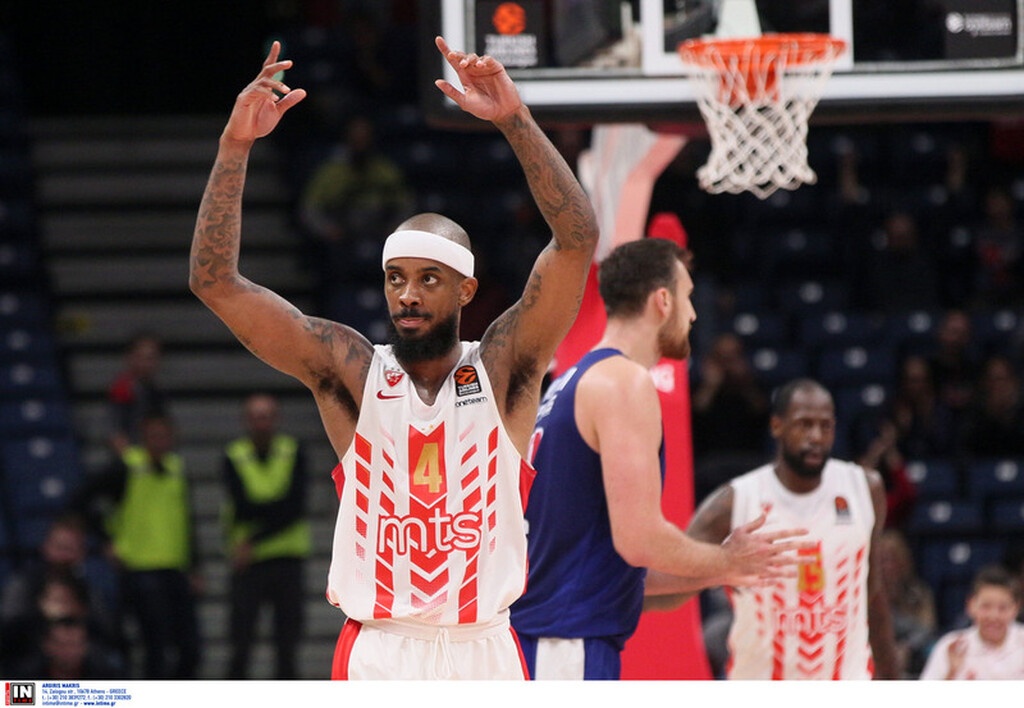 Ερυθρός Αστέρας-Ολυμπιακός 88-81: «Σφαλιάρα» από τα «αδέρφια» τους στο Βελιγράδι