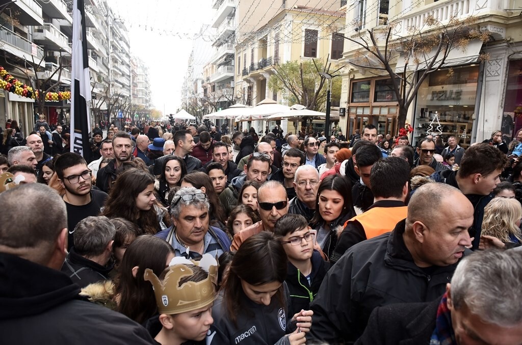 ΠΑΟΚ: Το «ασπρόμαυρο» χριστουγεννιάτικο πάρτι στη Θεσσαλονίκη (photos+video)