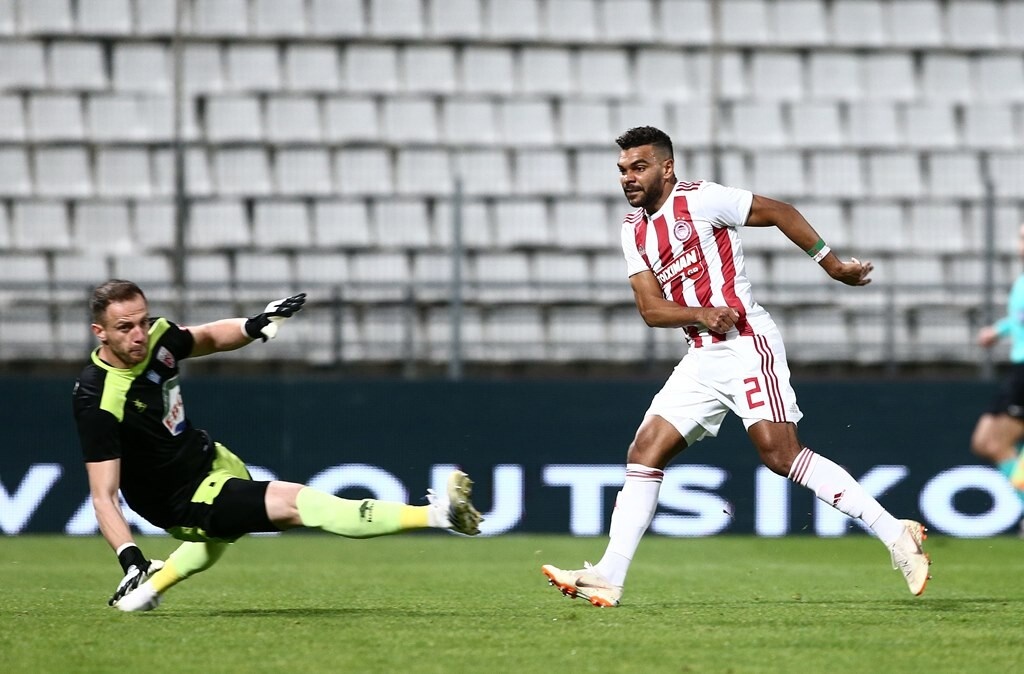 ΝΠΣ Βόλος-Ολυμπιακός 0-0: Η επεισοδιακή «ερυθρόλευκη» γκέλα στο Πανθεσσαλικό (photos+video)