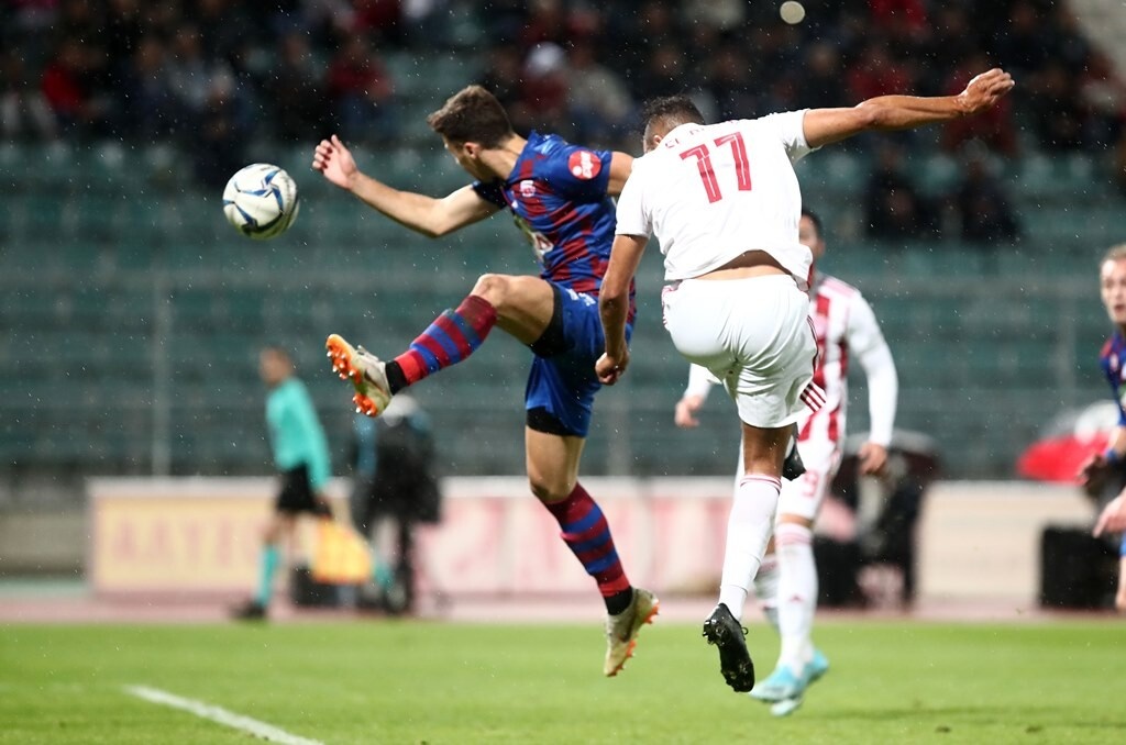 ΝΠΣ Βόλος-Ολυμπιακός 0-0: Η επεισοδιακή «ερυθρόλευκη» γκέλα στο Πανθεσσαλικό (photos+video)