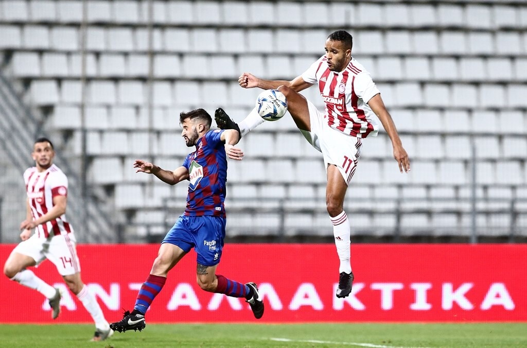 ΝΠΣ Βόλος-Ολυμπιακός 0-0: Μπλόκο... φωτιά στο Πανθεσσαλικό (photos)