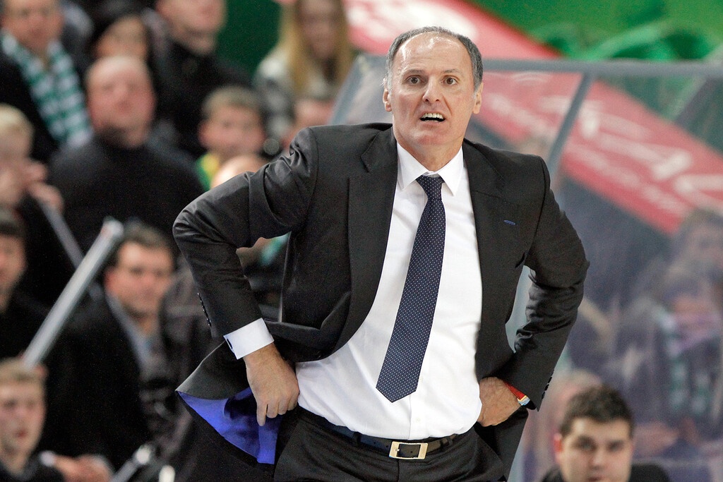 Ο Βόσνιος τεχνικός ετοιμάζεται να βγάλει από τη δύσκολη θέση τους Βάσκους