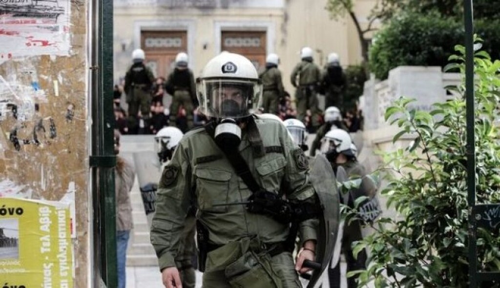 Συλλήψεις οπαδών που ετοιμάζονταν για... πόλεμο! (photos)