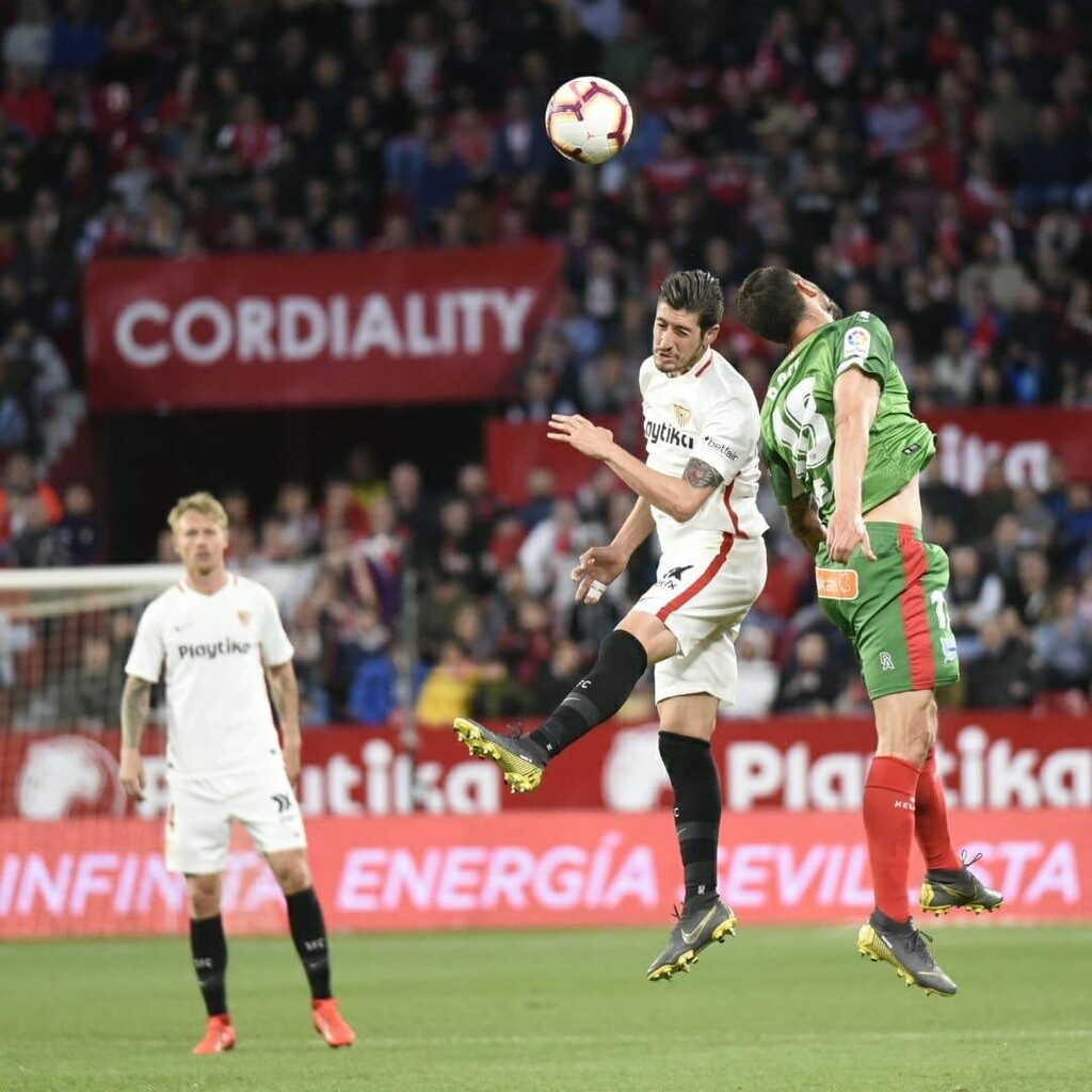 Ολυμπιακός: Σενάριο για μπακ από την Ισπανία (photos+video)