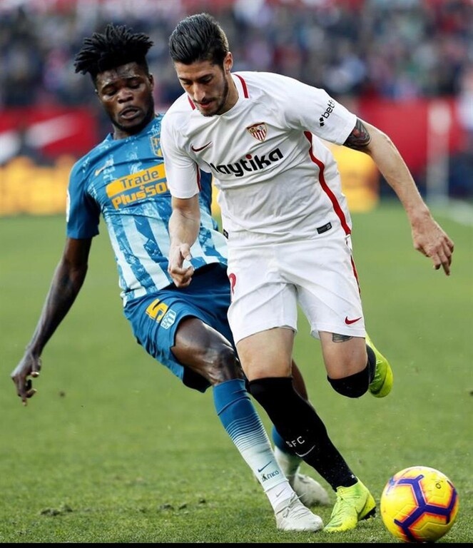 Ολυμπιακός: Σενάριο για μπακ από την Ισπανία (photos+video)