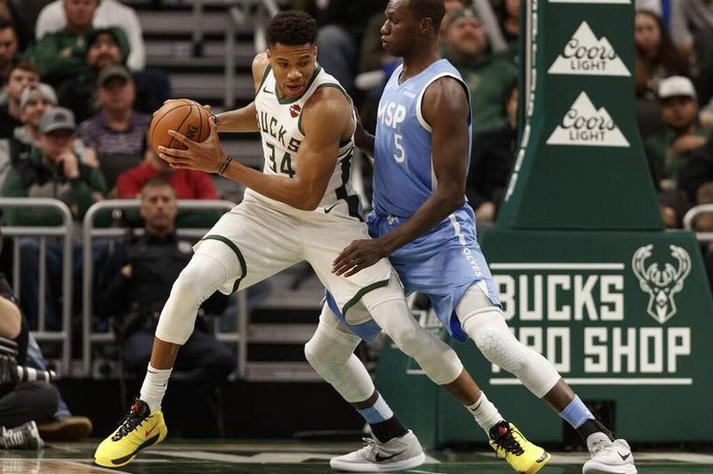 NBA: Σαρώνουν Μπακς και Αντετοκούνμπο (video)