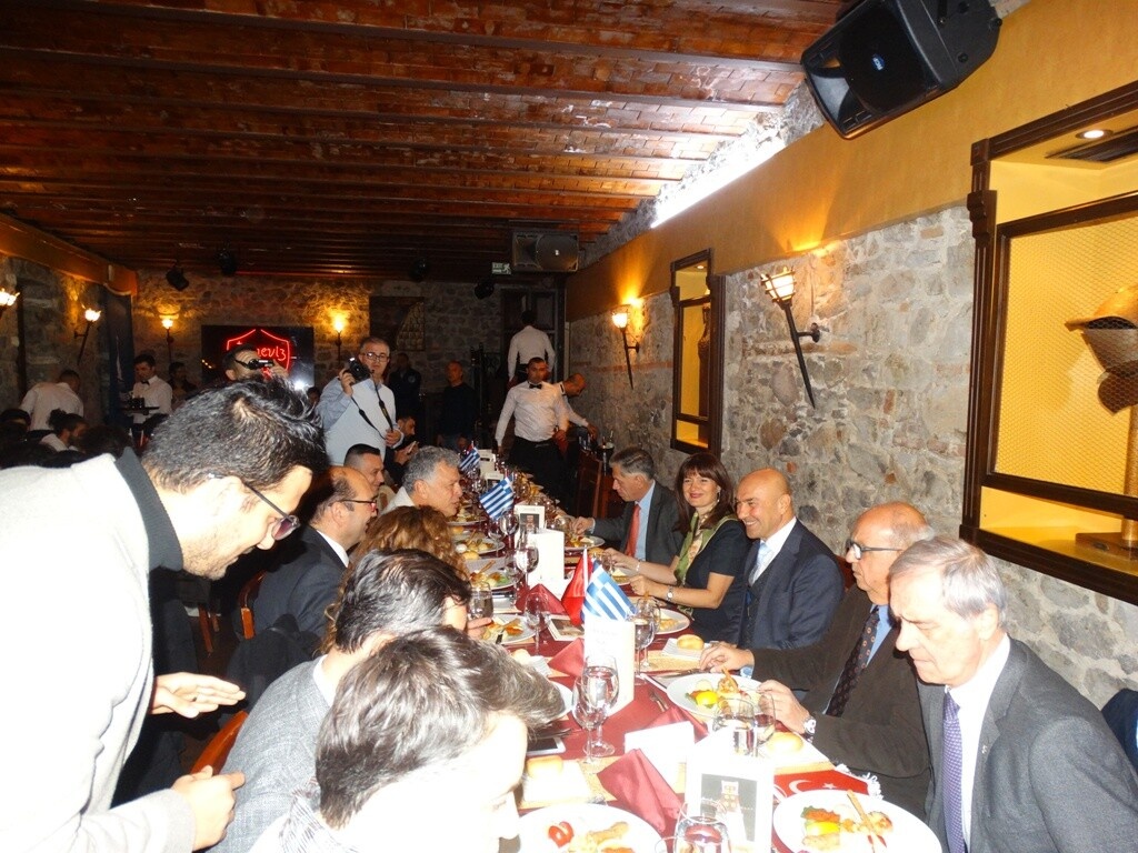 Ο Απόλλων επέστρεψε στη Σμύρνη και στο επίκεντρο βρέθηκε η Ελληνοτουρκική φιλία!