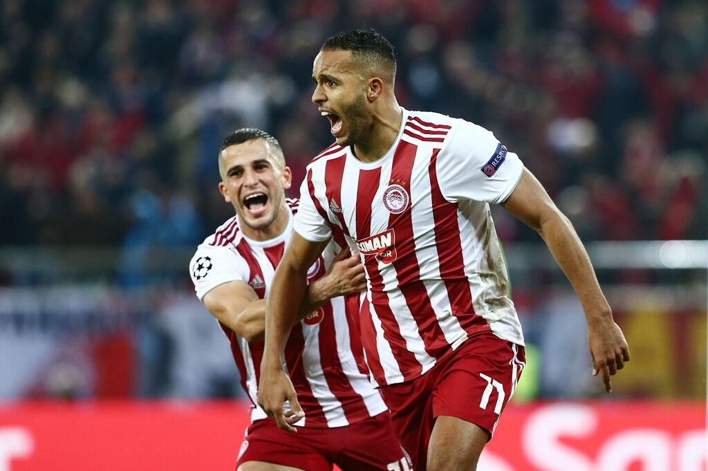 Πάντως, το τελευταίο διάστημα πολλές ομάδες εξετάζουν με προσοχή την περίπτωσή του