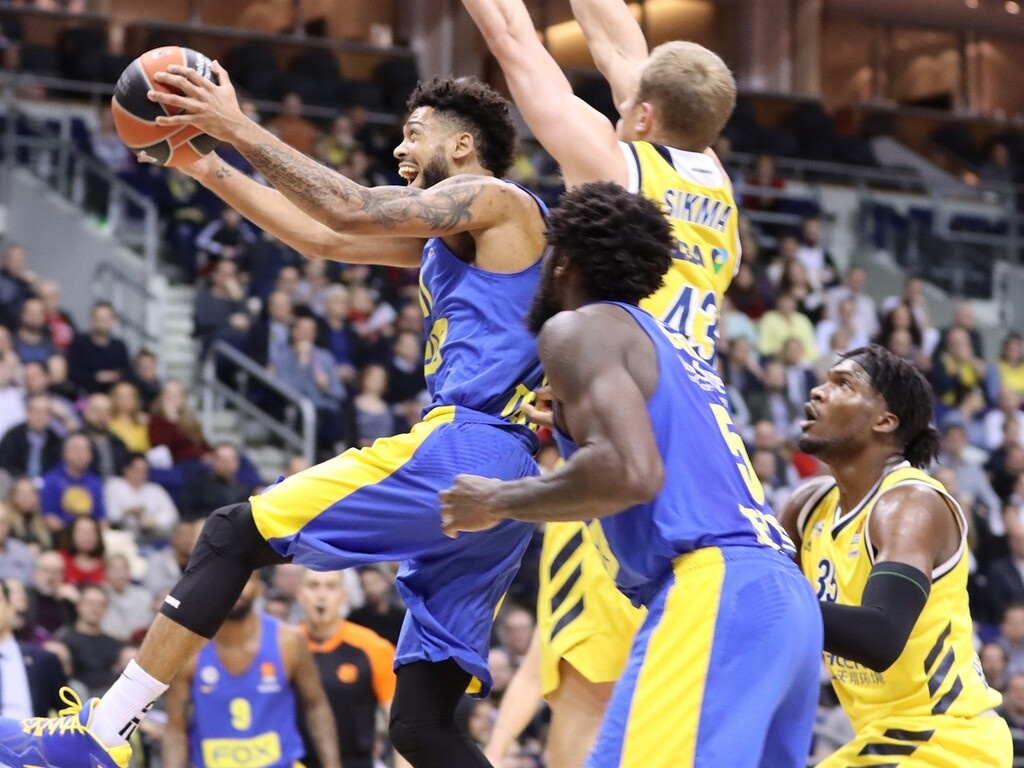 Άλμπα Βερολίνου-Μακάμπι Τελ Αβίβ 89-95: «Πάρτι» και διπλό