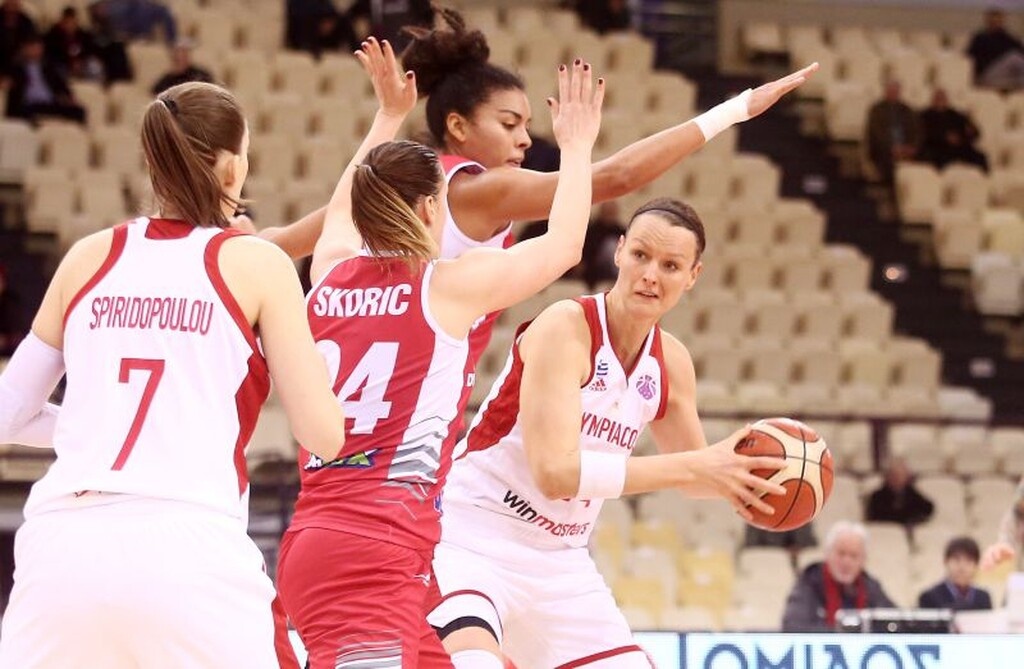 Eurocup Γυναικών: Πρόκριση σε άδειο ΣΕΦ για τον Ολυμπιακό (photos)