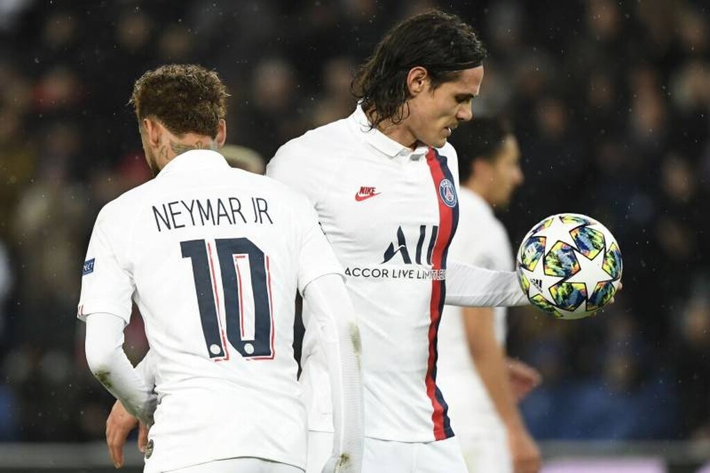 Στο στόχαστρο αγγλικών ομάδων ο Καβάνι! (photos+videos)