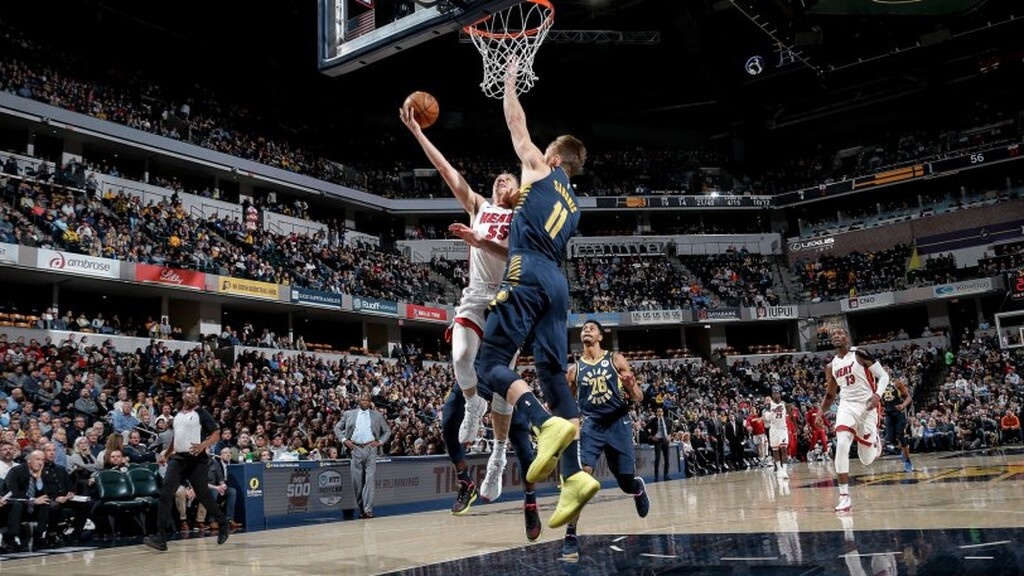 NBA: Συνέχισαν με νίκες Μάτζικ, Σπερς και Τζάζ! (photos+video)