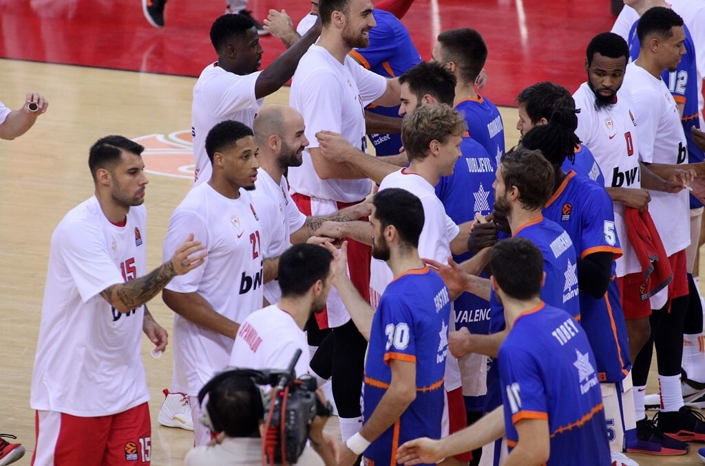 Το πρώτο τζάμπολ στο παιχνίδι της Βαλένθια με τους Πειραιώτες έχει προγραμματιστεί στις 22:00