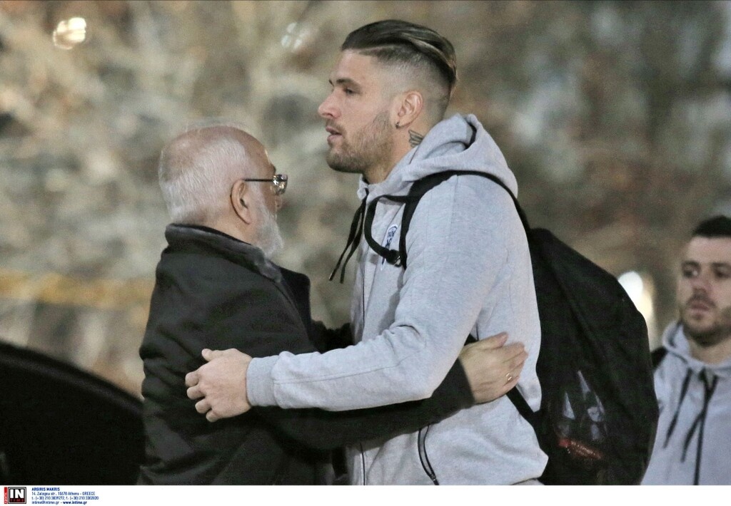 ΠΑΟΚ-ΑΕΚ: Με Ιβάν Σαββίδη η «ασπρόμαυρη» αποστολή στην Τούμπα (photos)