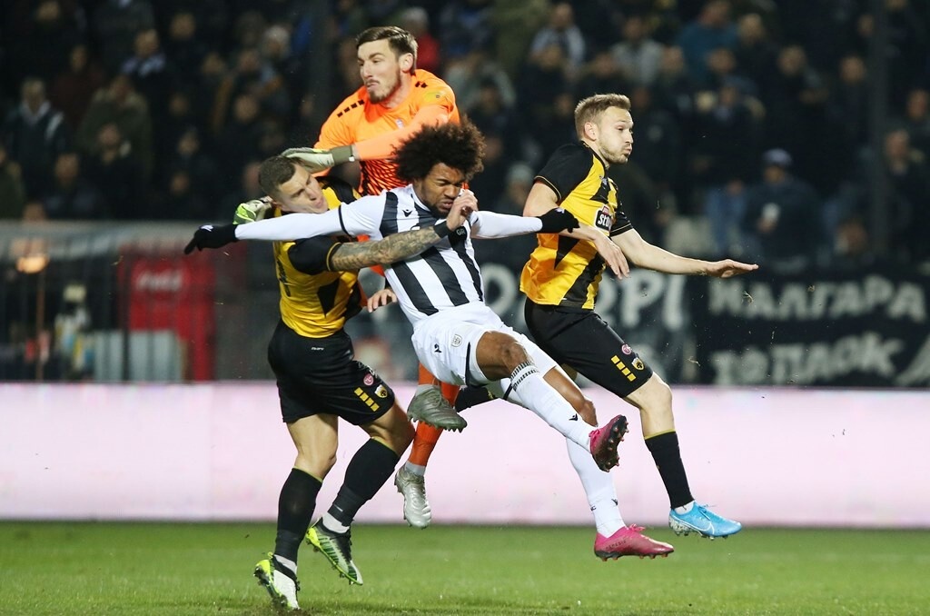 ΠΑΟΚ-ΑΕΚ 1-0: Από την άσπρη βούλα και με Βιεϊρίνια «ασπρόμαυρο» το ντέρμπι (photos)