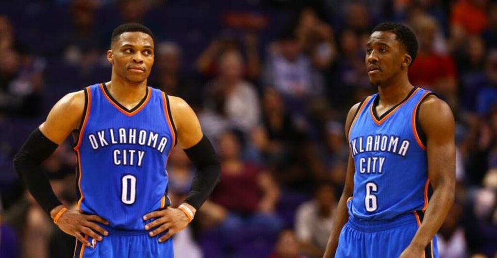 Τη σεζόν 2016/17 ήταν συμπαίκτης του Ράσελ Ουέστμπρουκ στους Θάντερ, με τους οποίους έπαιξε σε 64 αγώνες